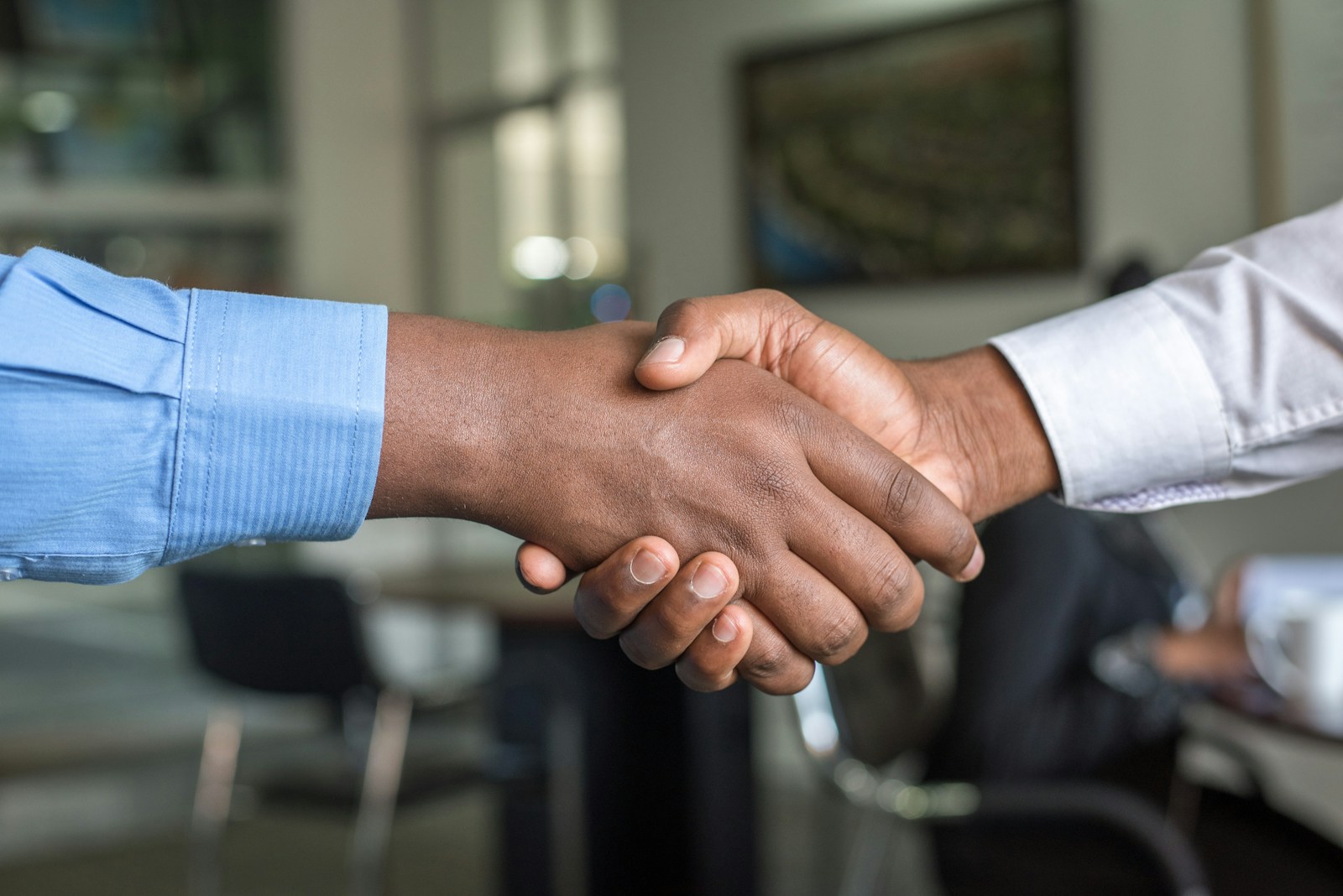 Should You Accept a Counteroffer? What the Actual Research Says